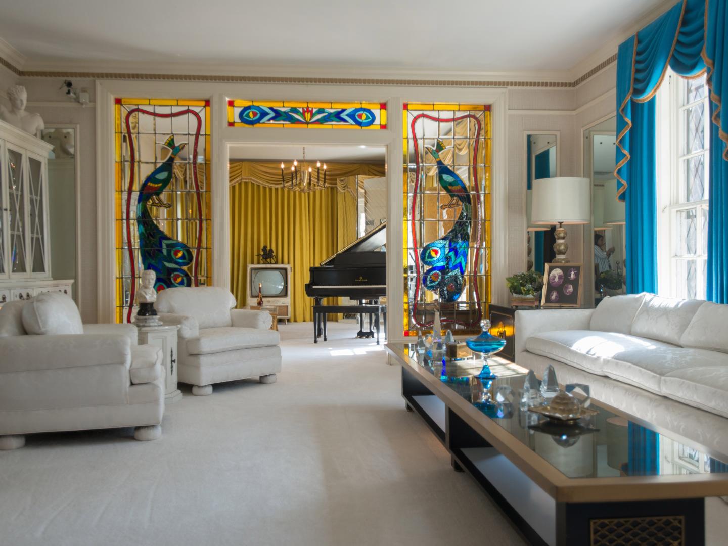 Interior of Graceland Mansion in Memphis, Tennessee Interior of Graceland Mansion in Memphis, Tennessee