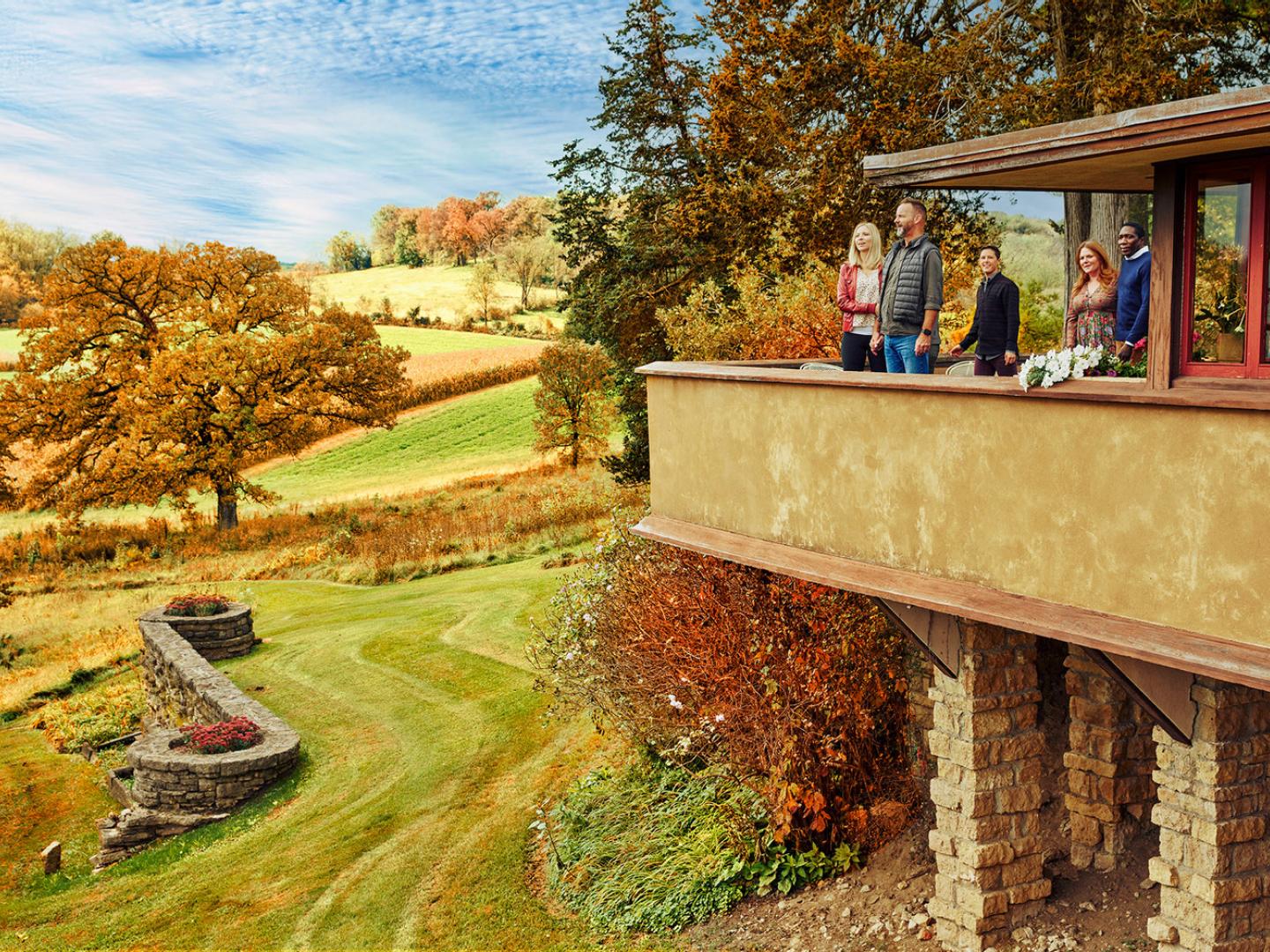 Couples taking in views of the grounds of Frank Lloyd Wright’s Taliesin in Spring Green, Wisconsin Couples taking in views of the grounds of Frank Lloyd Wright’s Taliesin in Spring Green, Wisconsin