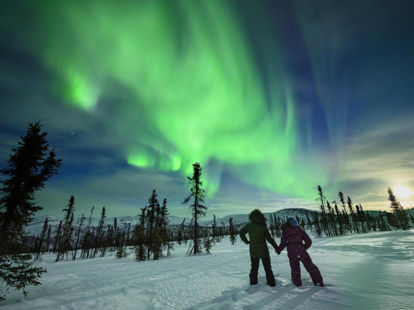 Viewing the northern lights in Fairbanks, Alaska Viewing the northern lights in Fairbanks, Alaska