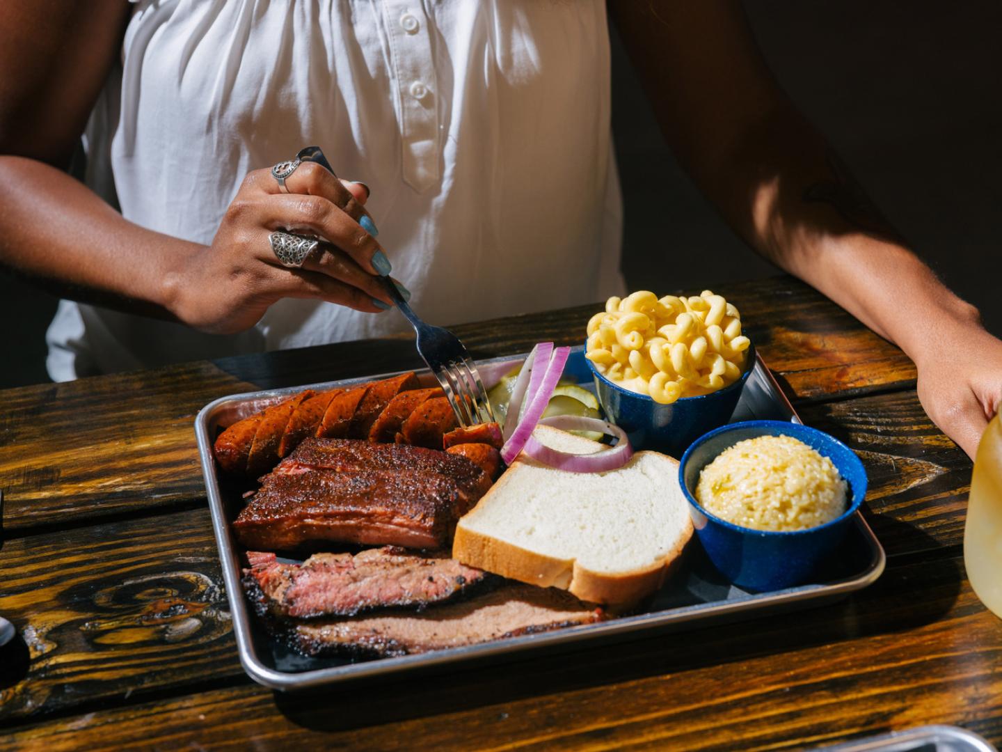 Plate of food from Desert Oak Barbecue in El Paso, Texas Plate of food from Desert Oak Barbecue in El Paso, Texas