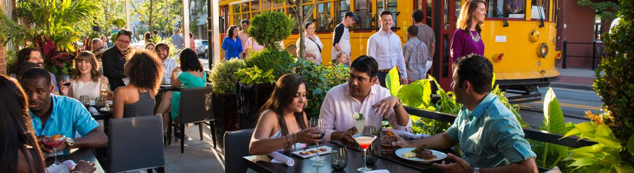Outdoor dining in Little Rock, Arkansas Outdoor dining in Little Rock, Arkansas