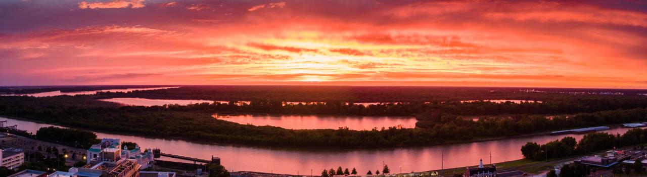 A panoramic view of the Mississippi riverfront in Vicksburg, Mississippi A panoramic view of the Mississippi riverfront in Vicksburg, Mississippi