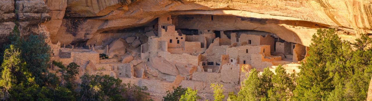 Ancestral Puebloan cliff dwellings in Mesa Verde National Park, Colorado Ancestral Puebloan cliff dwellings in Mesa Verde National Park, Colorado