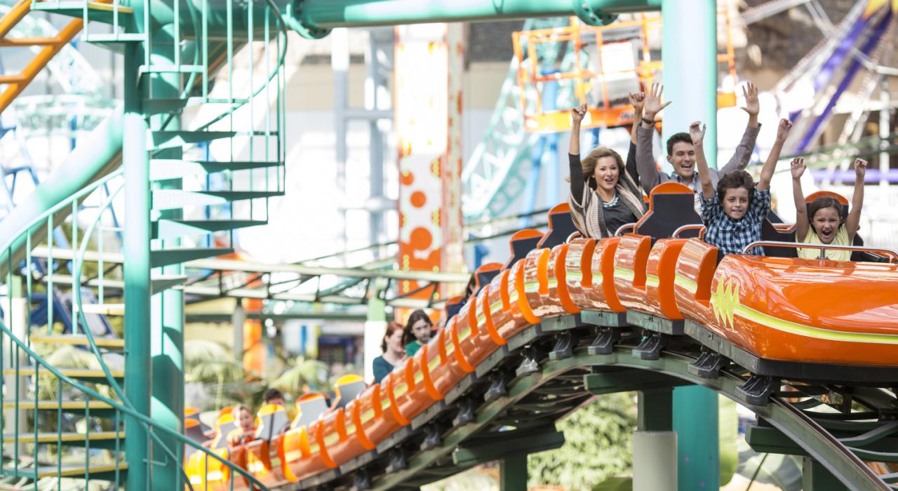 Family fun on the Pepsi Orange Streak roller coaster at Nickelodeon Universe Family fun on the Pepsi Orange Streak roller coaster at Nickelodeon Universe